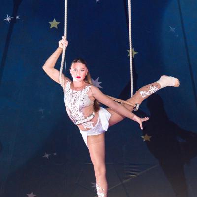 Polly's Winter Circus