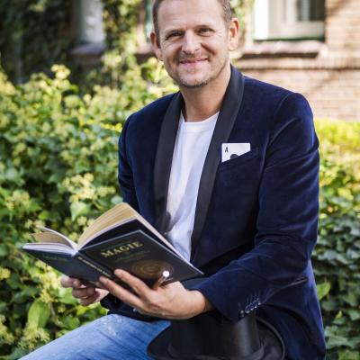 Justin's Magical Wintershow